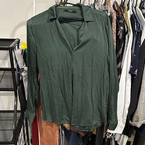 Quince Stretch Silk Dark Green Button-Down Shirt